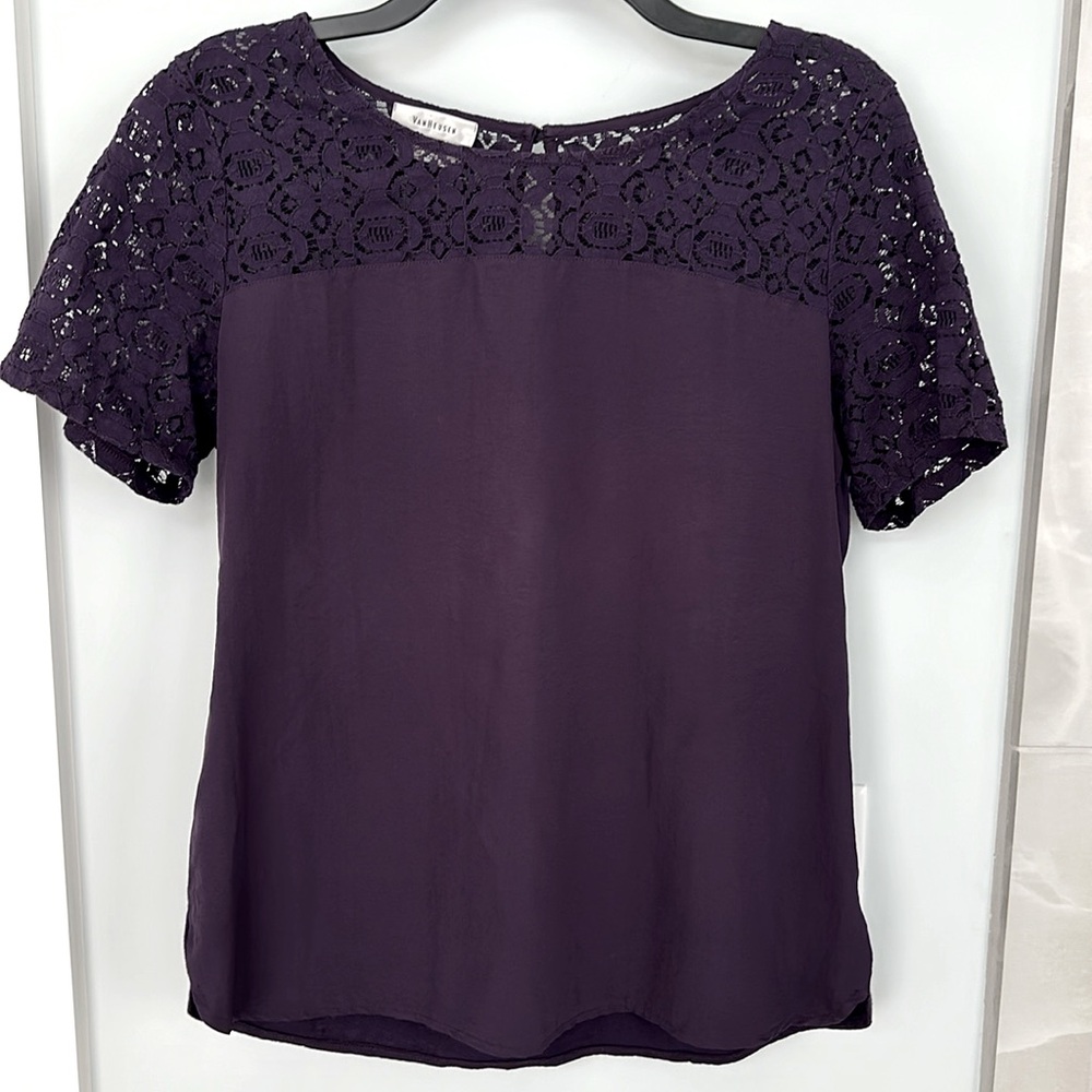 VanHeusen Women’s M blouse with lace sleeves and shoulders